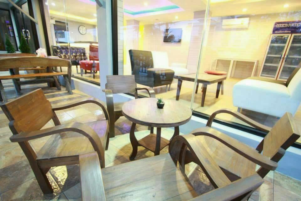 Petchsiri Boutique *